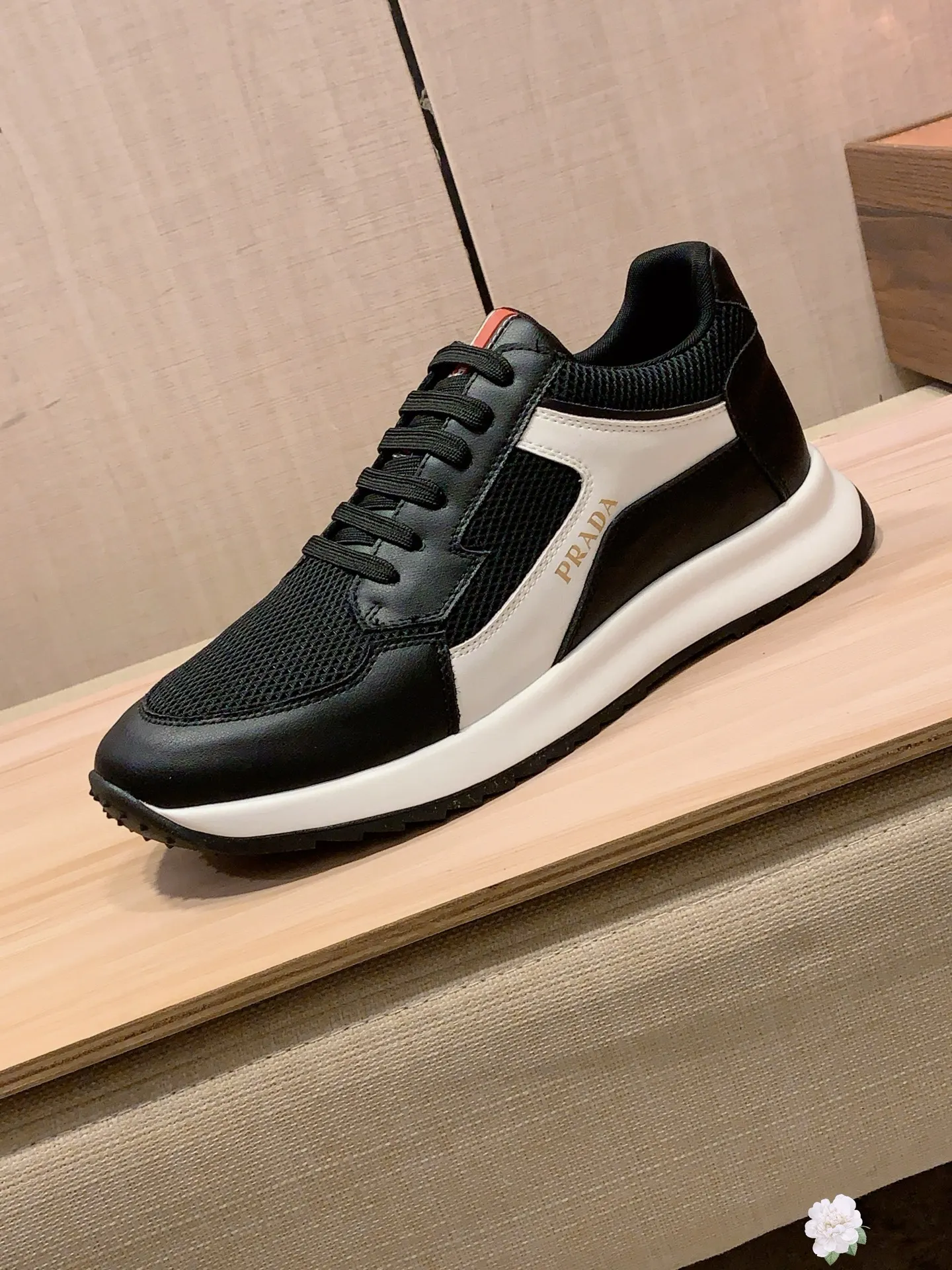 Men's shoes 💰460💰💰🎩🎩[Lightning][Lightning] "Prada PRADA*" latest hot style casual shoes, top brand [seduce] luxury~purchase, top~quality. [Strong] The upper is made of imported breathable cowhide with material ➕ breathable sheepskin feet (•) and fine workmanship. The original stylish and stylish soft rubber wear-resistant and non-slip outsole is light and comfortable on the feet. The real thing looks better when photographed in person. 0121: code: 38-44, 4️⃣ colors selected
